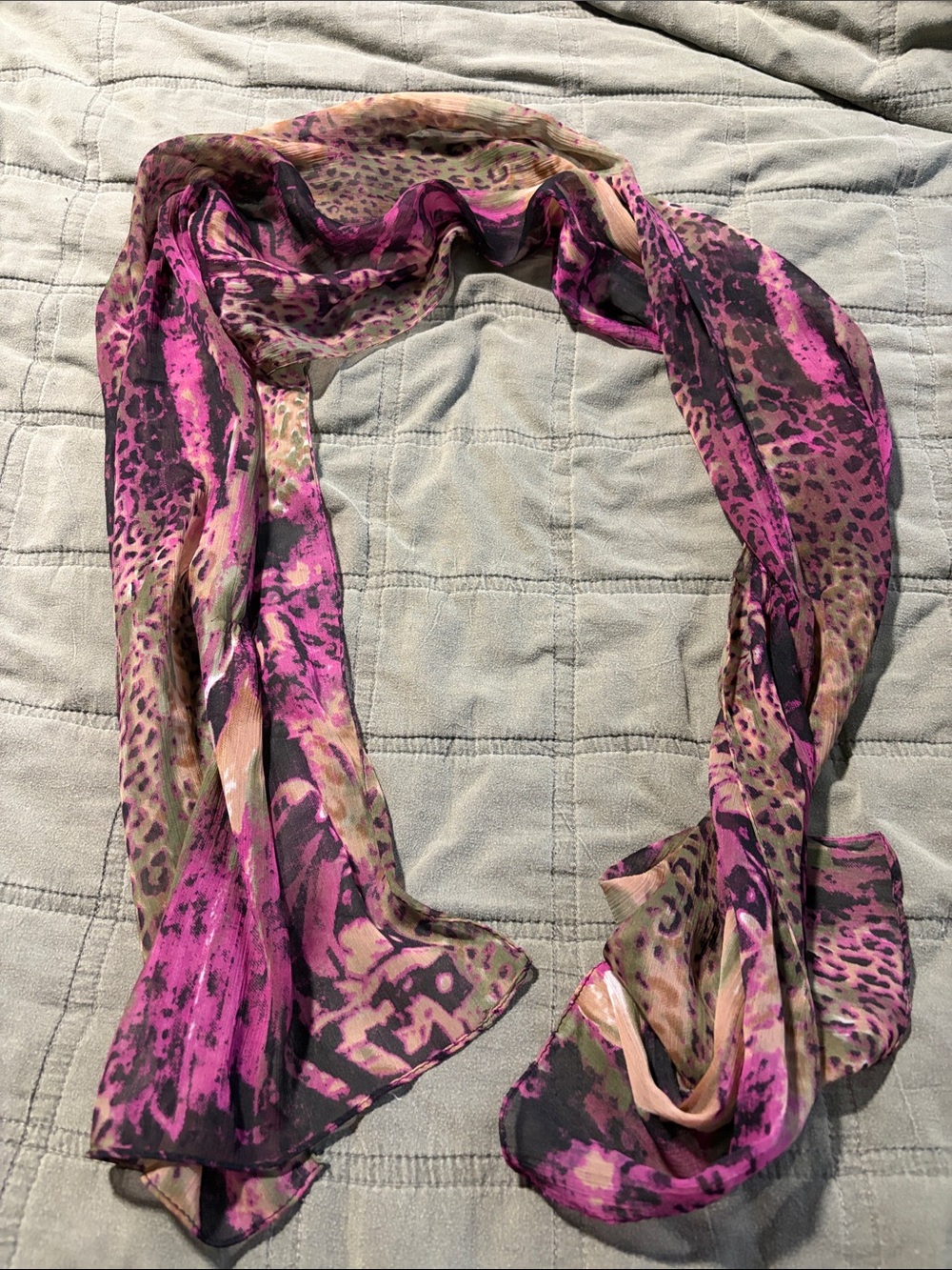 Lightweight Pink Animal-Print Fashion Scarf